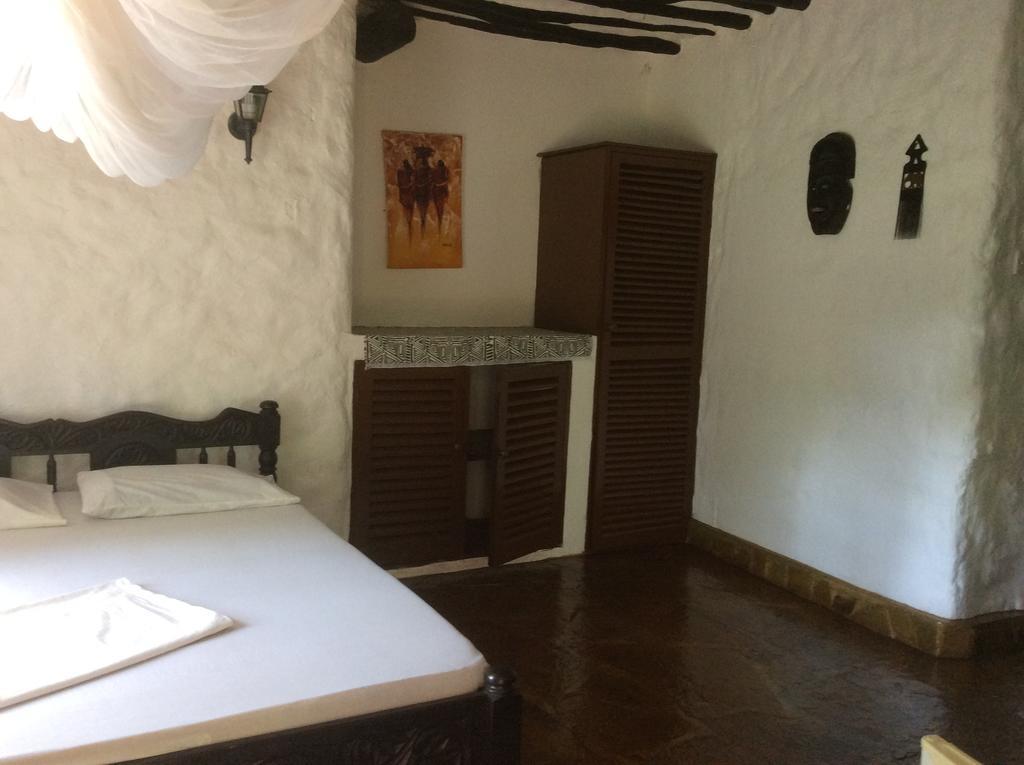 Diani Banda Cottages Diani Beach Kamer foto